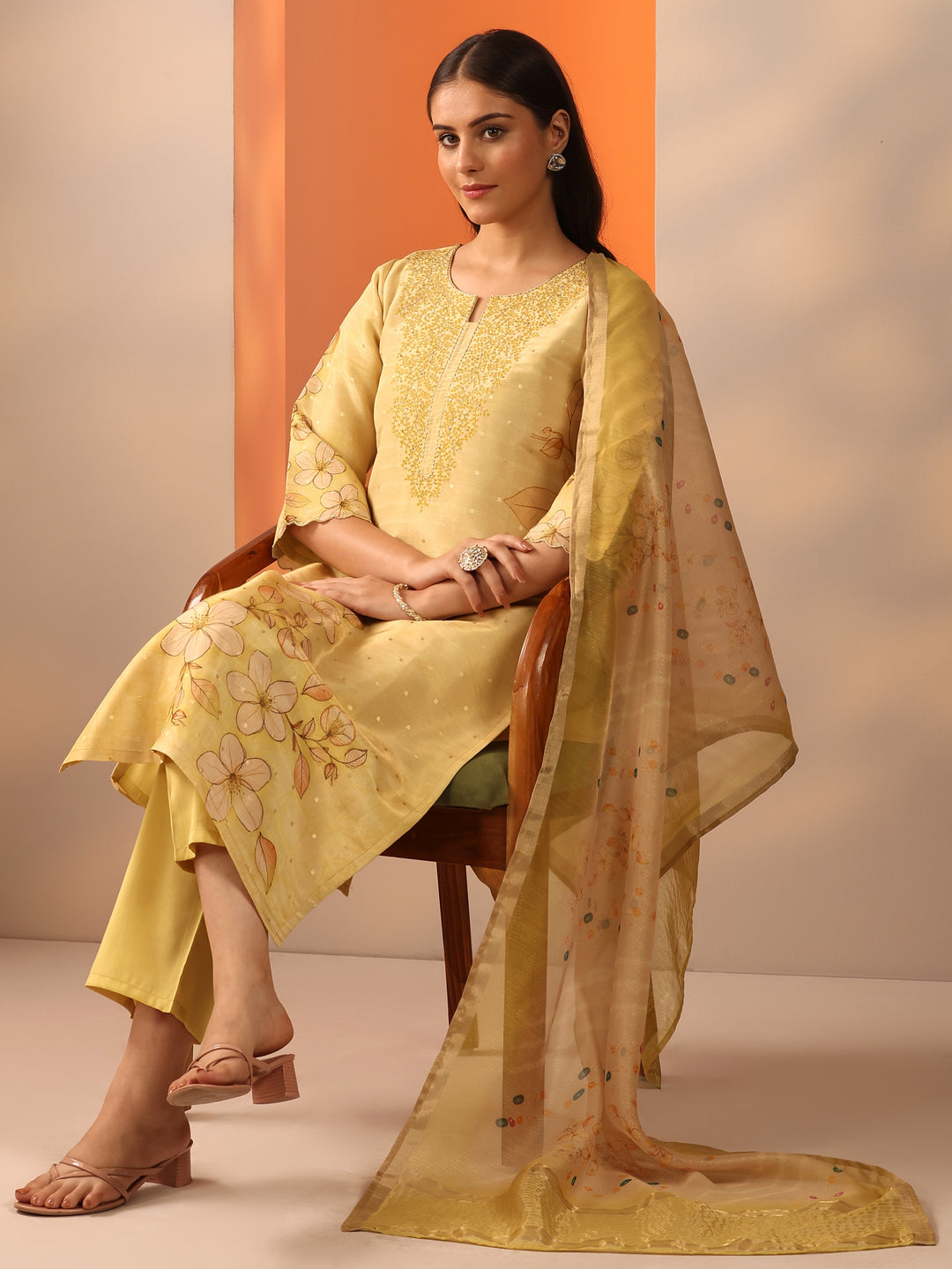  Yellow Printed Silk Blend Straight Suit Set With Dupatta 