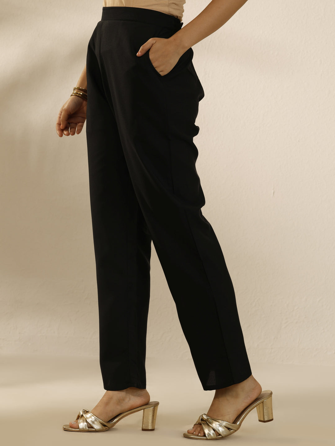  Black Embroidered Silk blend Straight Suit Set With Dupatta 