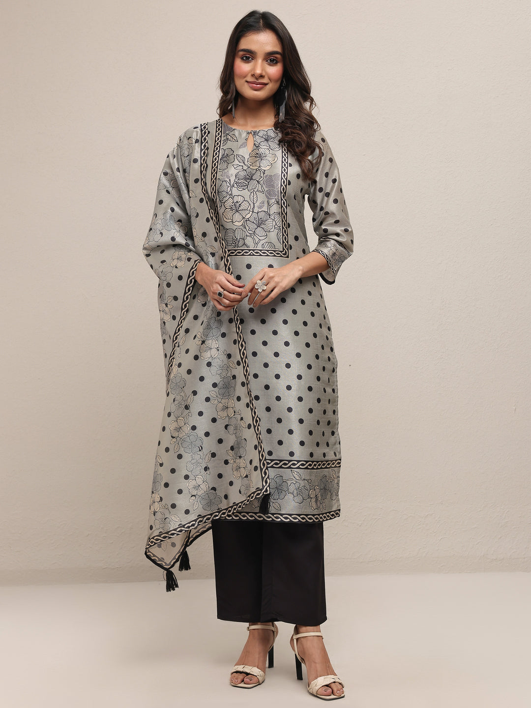  Grey Printed Silk Blend Straight Suit Set With Dupatta 