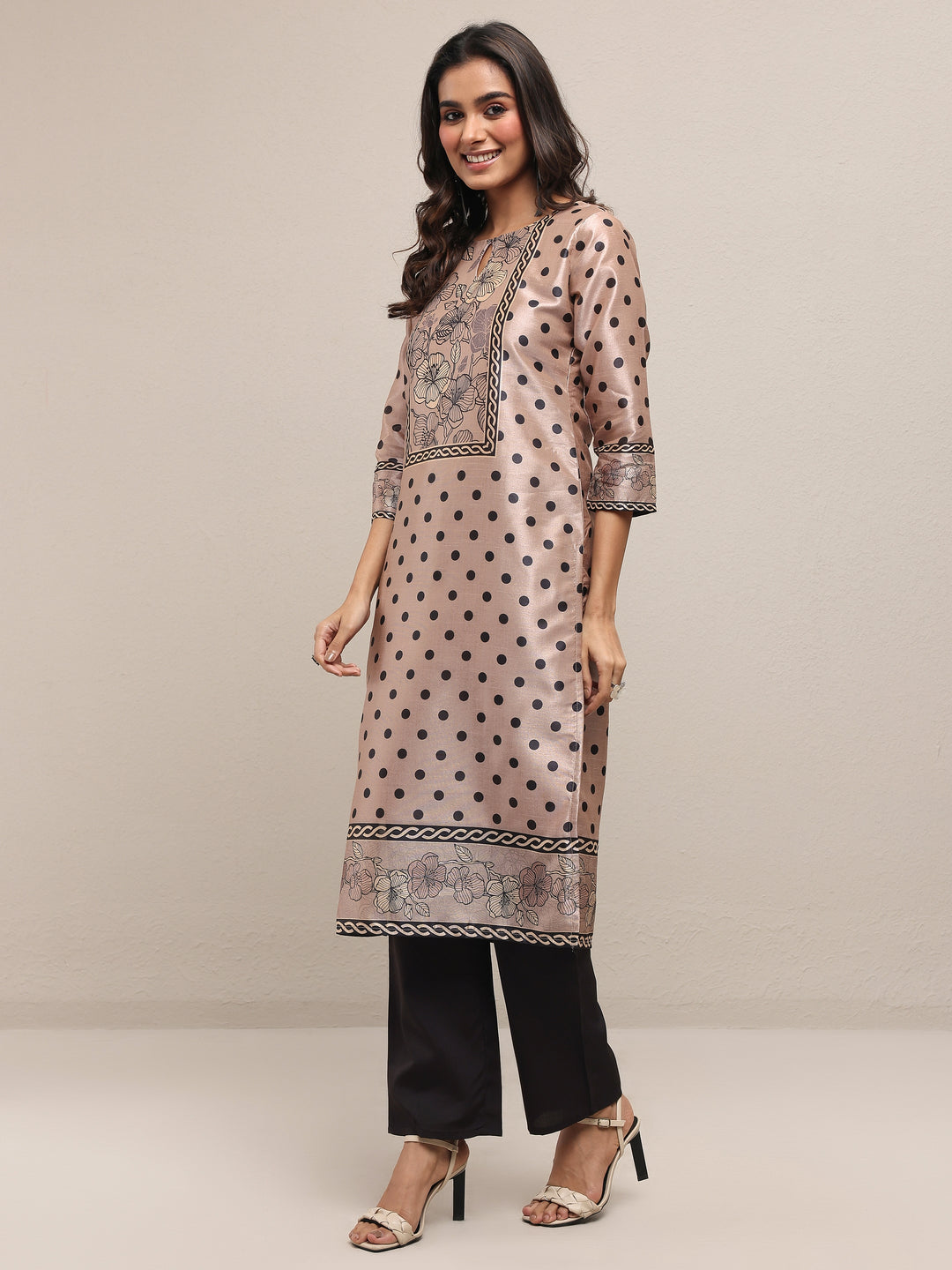  Beige Printed Silk Blend Straight Suit Set With Dupatta 