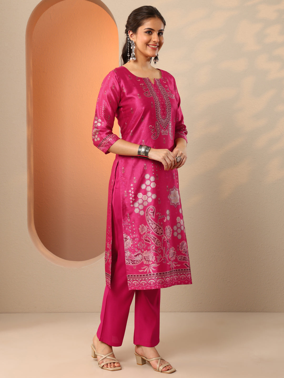  Pink Printed Silk Blend Straight Suit Set With Dupatta 