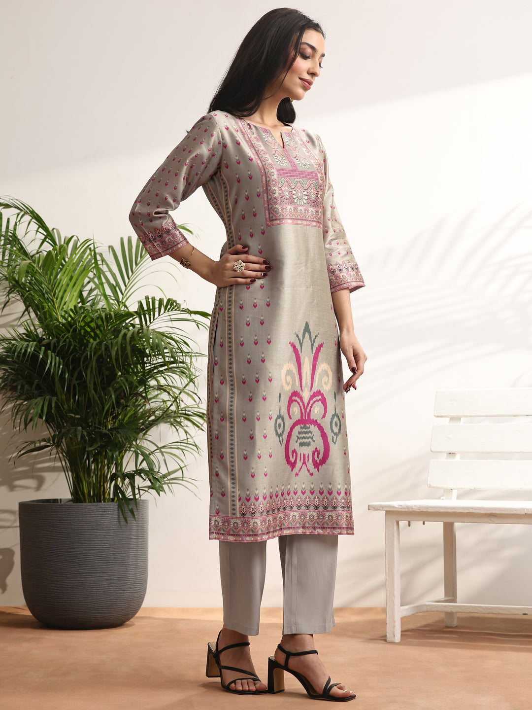  Grey Printed Silk blend Straight Suit Set With Dupatta 