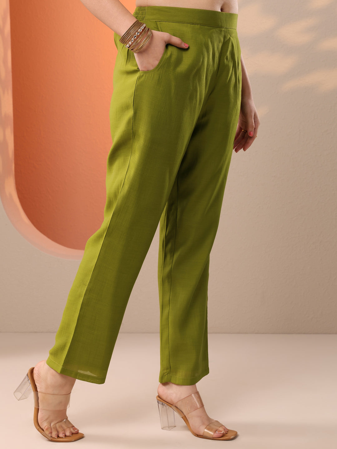  Green Embroidered Silk Blend Anarkali Suit Set With Dupatta 