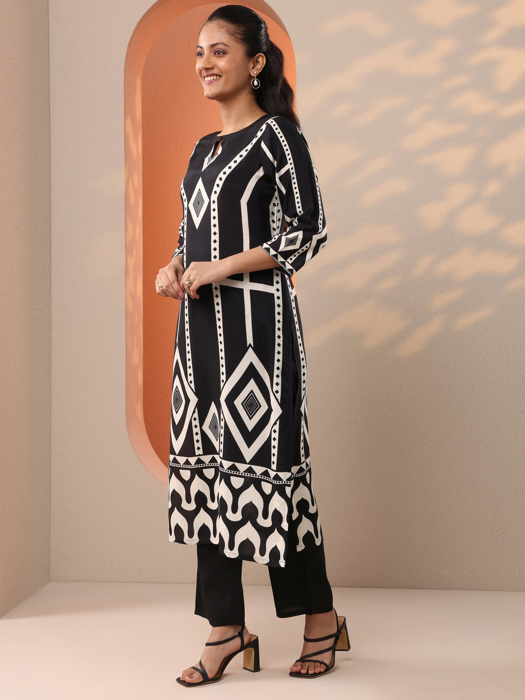  Black Printed Silk Blend Straight Suit Set With Dupatta 