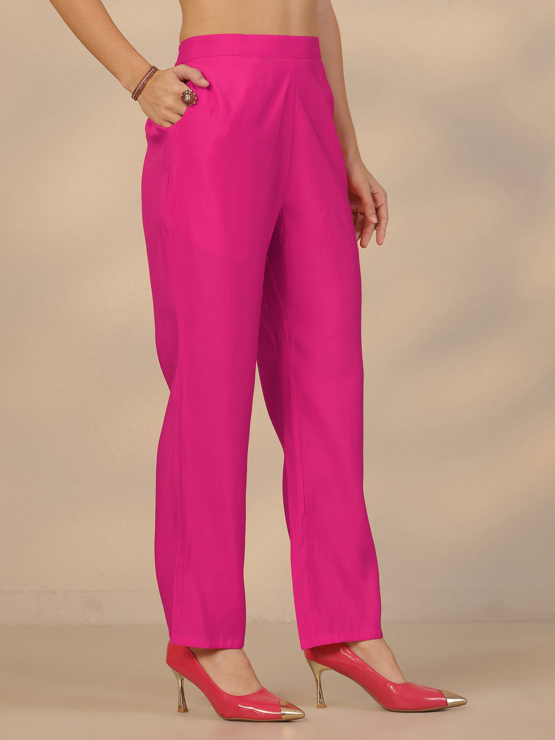  Pink Printed Silk Blend Straight Suit Set With Dupatta 