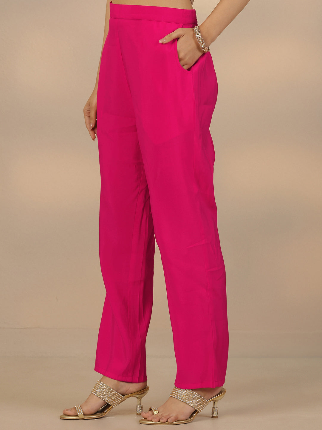  Pink Embroidered Silk Blend Straight Suit Set With Dupatta 