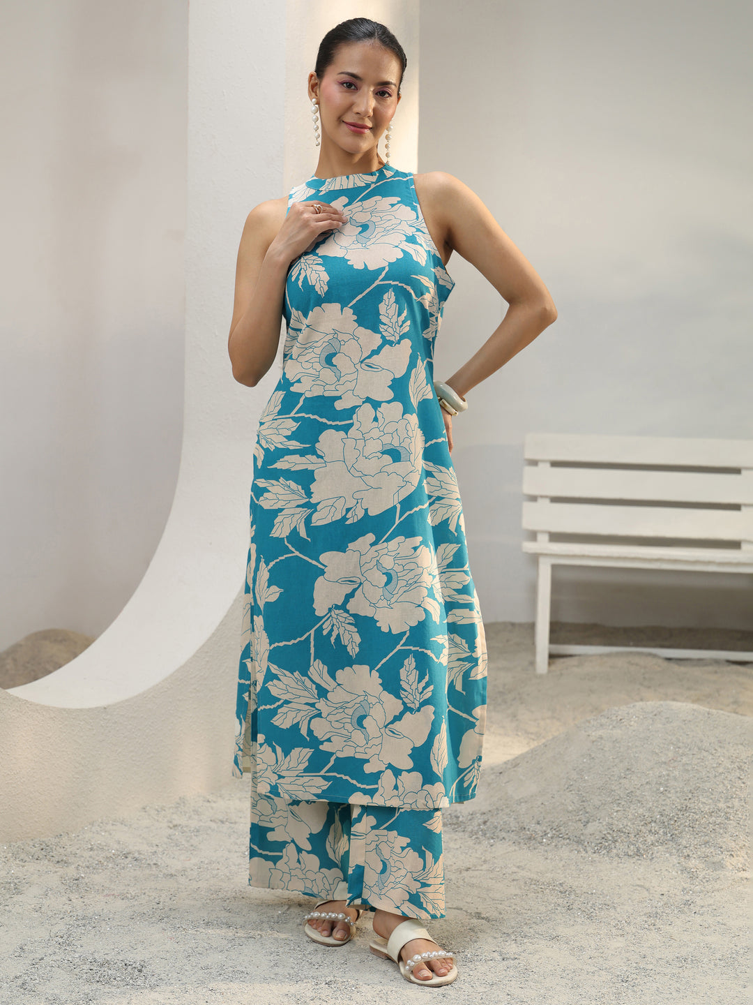  Blue Floral Printed Cotton Straight Kurta Set 