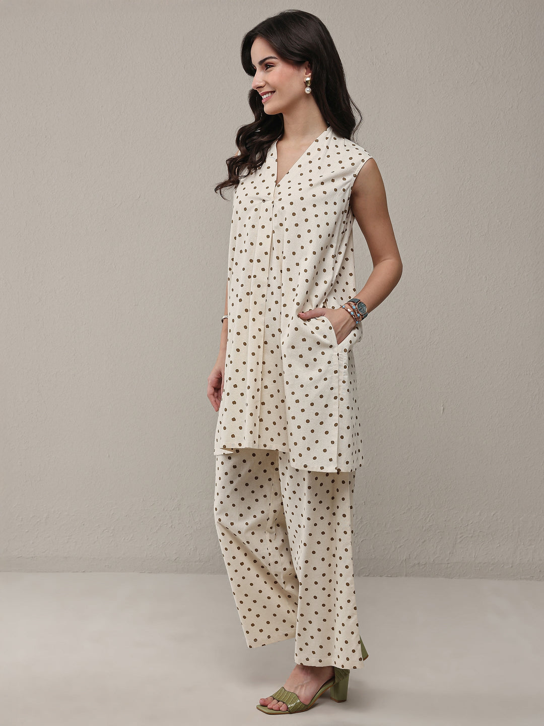  Off White Polka Dot Printed Cotton Co-Ord Set 
