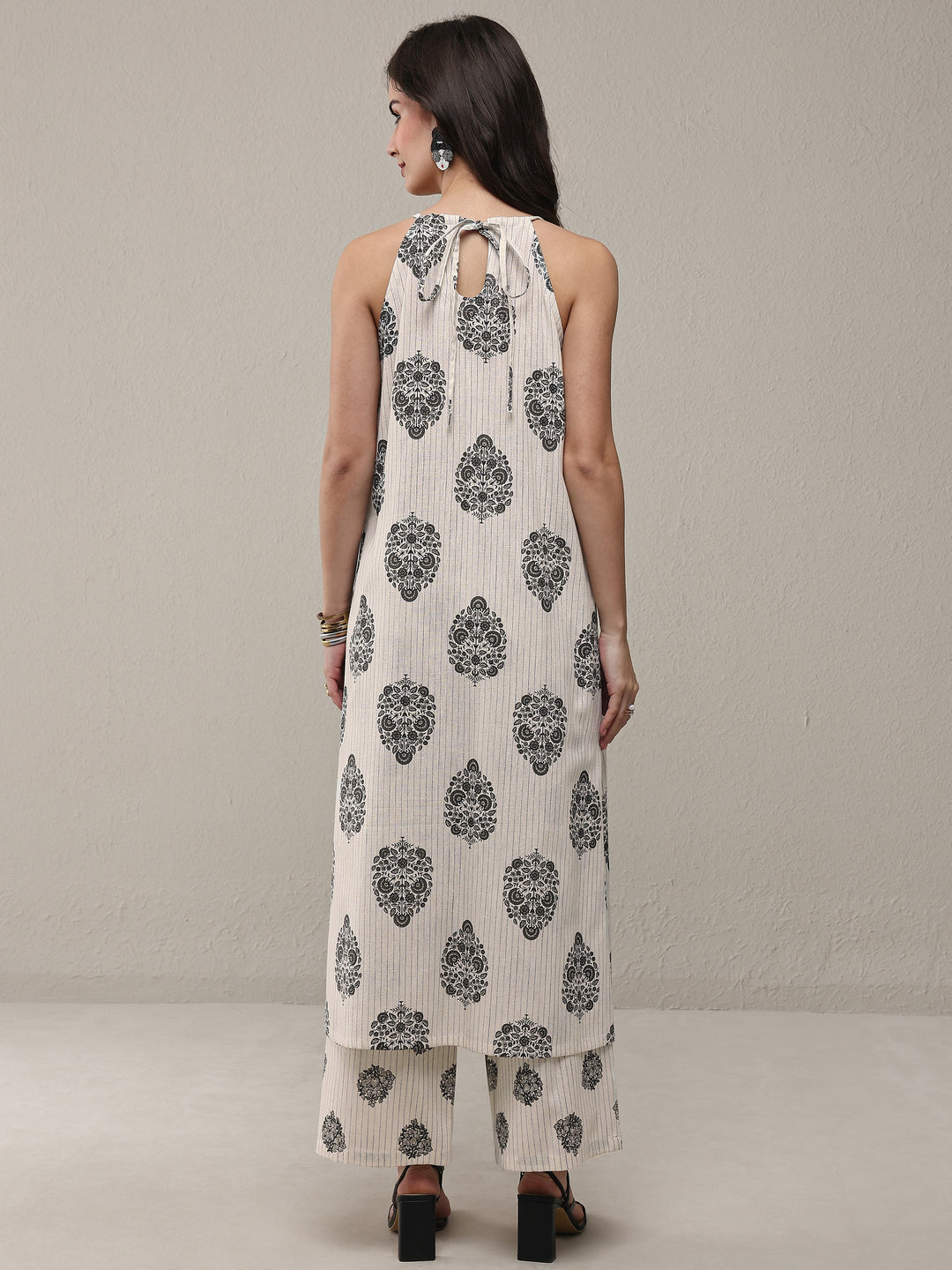  Off White Floral Printed Cotton Co-Ord Set 