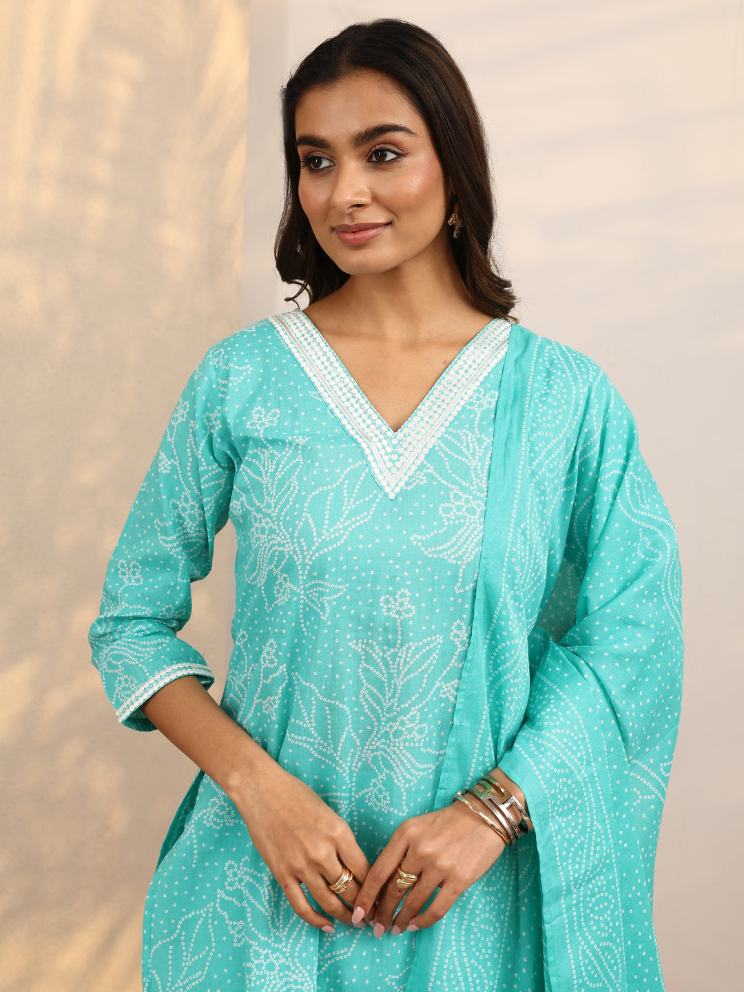  Green Bandhani Printed Cotton Suit Set With Dupatta 