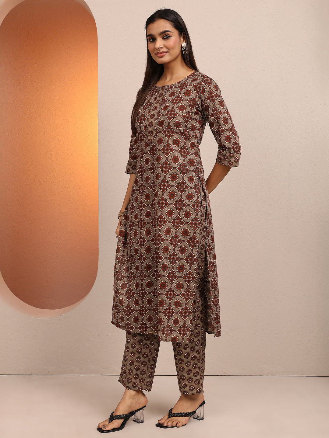  Grey Printed Cotton Straight Suit Set With Dupatta 