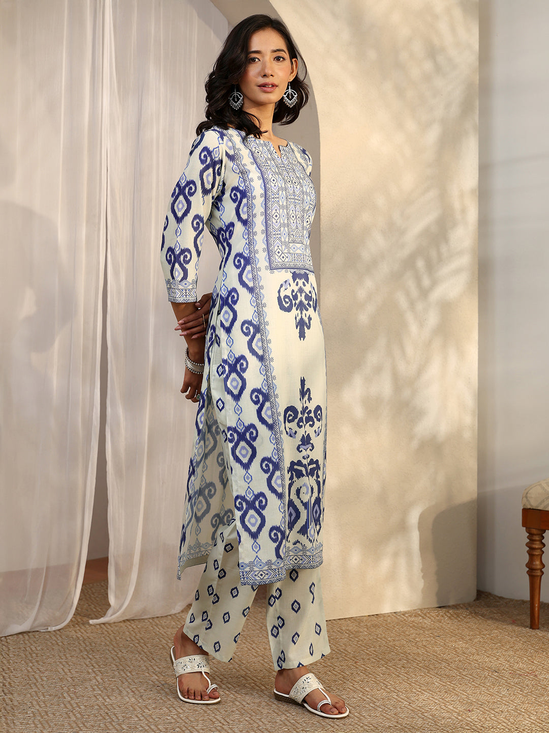  Off White Printed Cotton Blend Straight Suit Set With Dupatta 