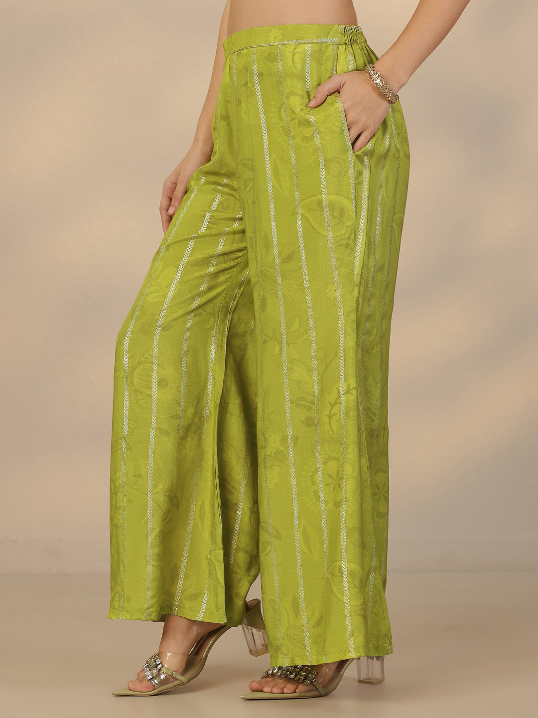  Green Printed Silk Blend Straight Suit Set With Dupatta 