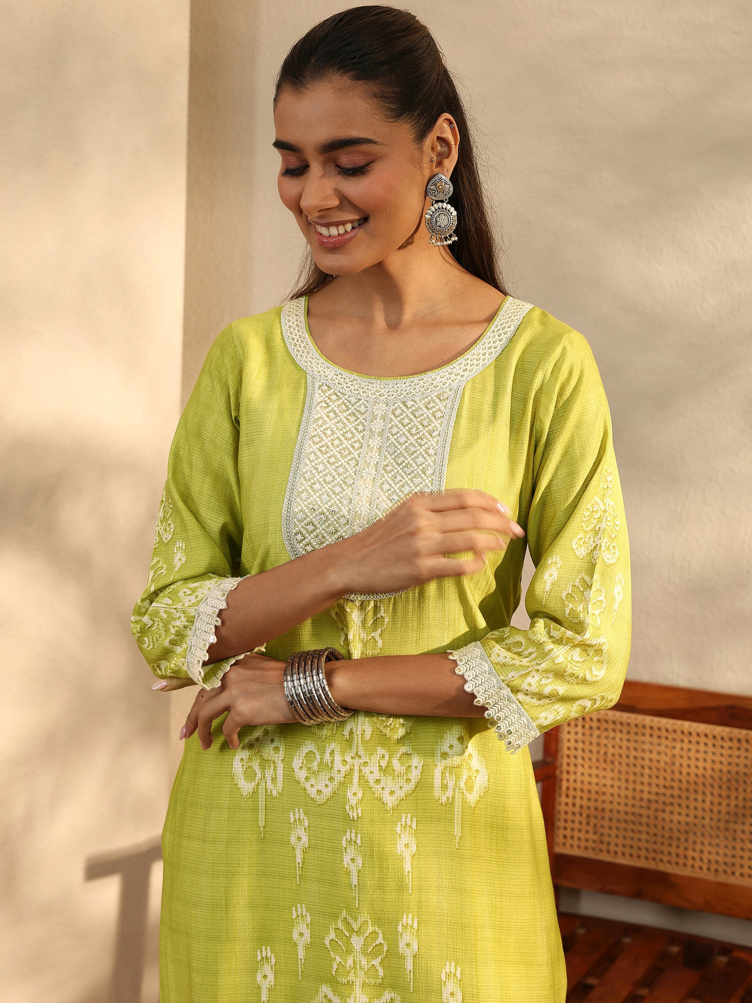  Green Printed Silk Blend Straight Suit Set With Dupatta 