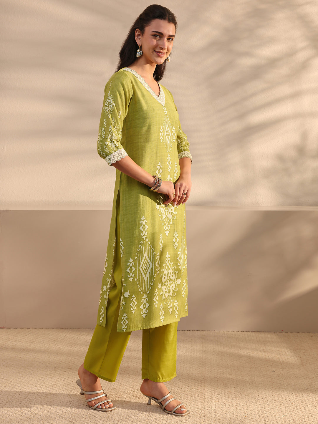  Green Ethnic Printed Silk Blend Straight Suits Set With Dupatta 