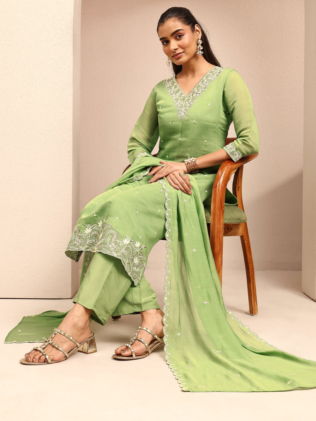  Green Embroidered Chanderi Cotton Straight Suit Set With Dupatta 