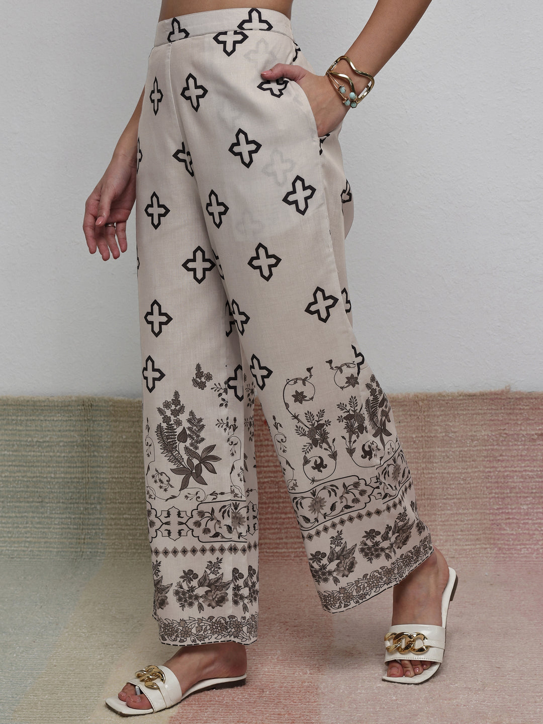  Off White Floral Printed Cotton Blend Co-Ord Set 