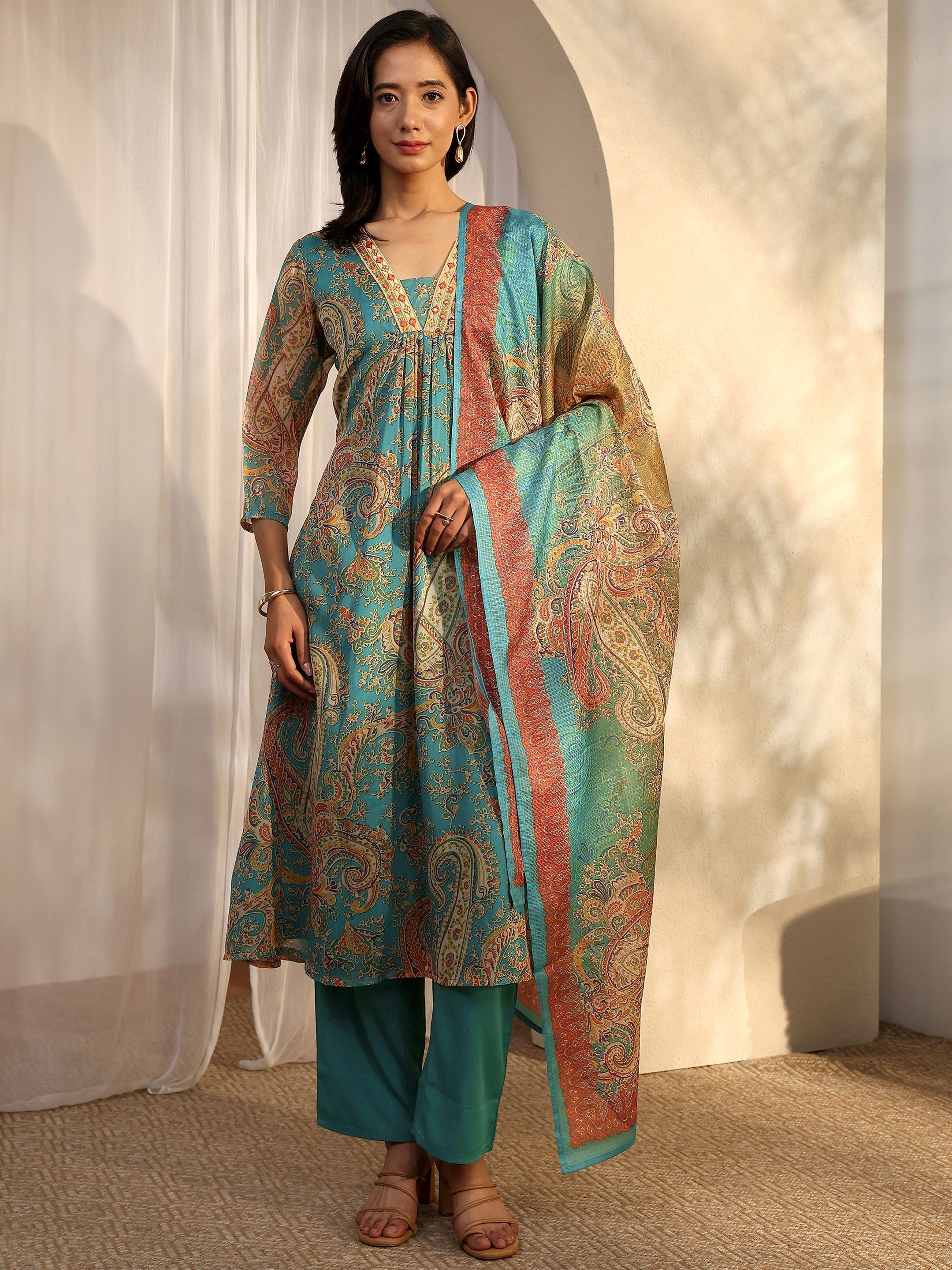 Green Paisley Printed Chiffon A-Line Suit Set With Dupatta-image-4