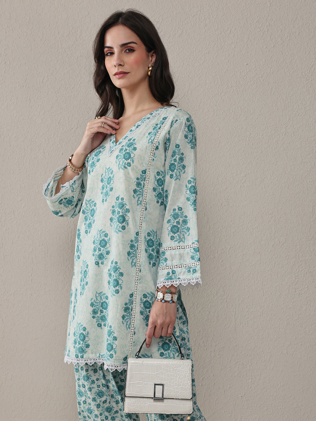  Blue Floral Printed Cotton Straight Kurta Set 