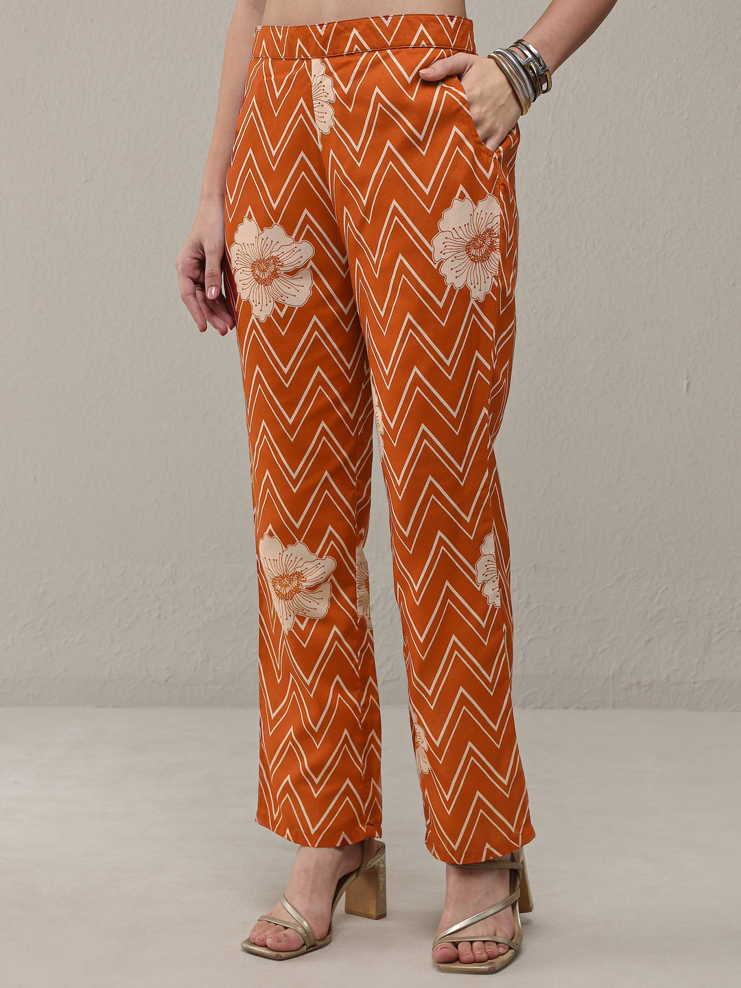  Orange Chevron Printed Cotton Blend Straight Kurta Set 