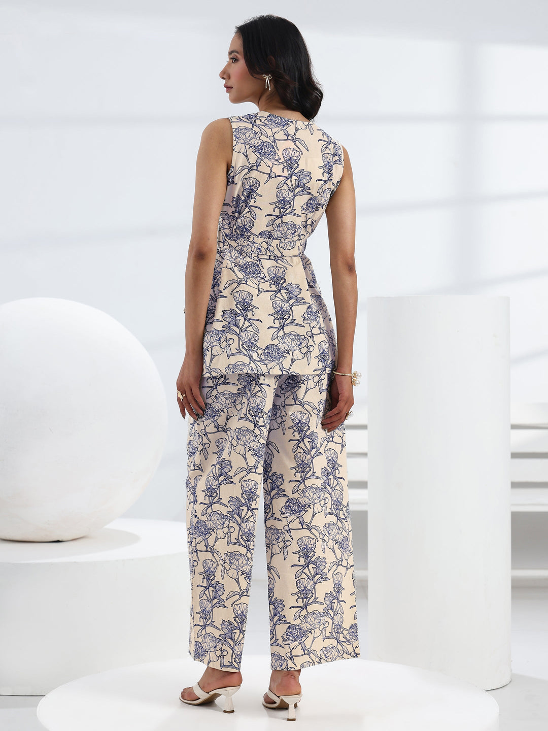  Off White Floral Printed Cotton Co-Ord Set 