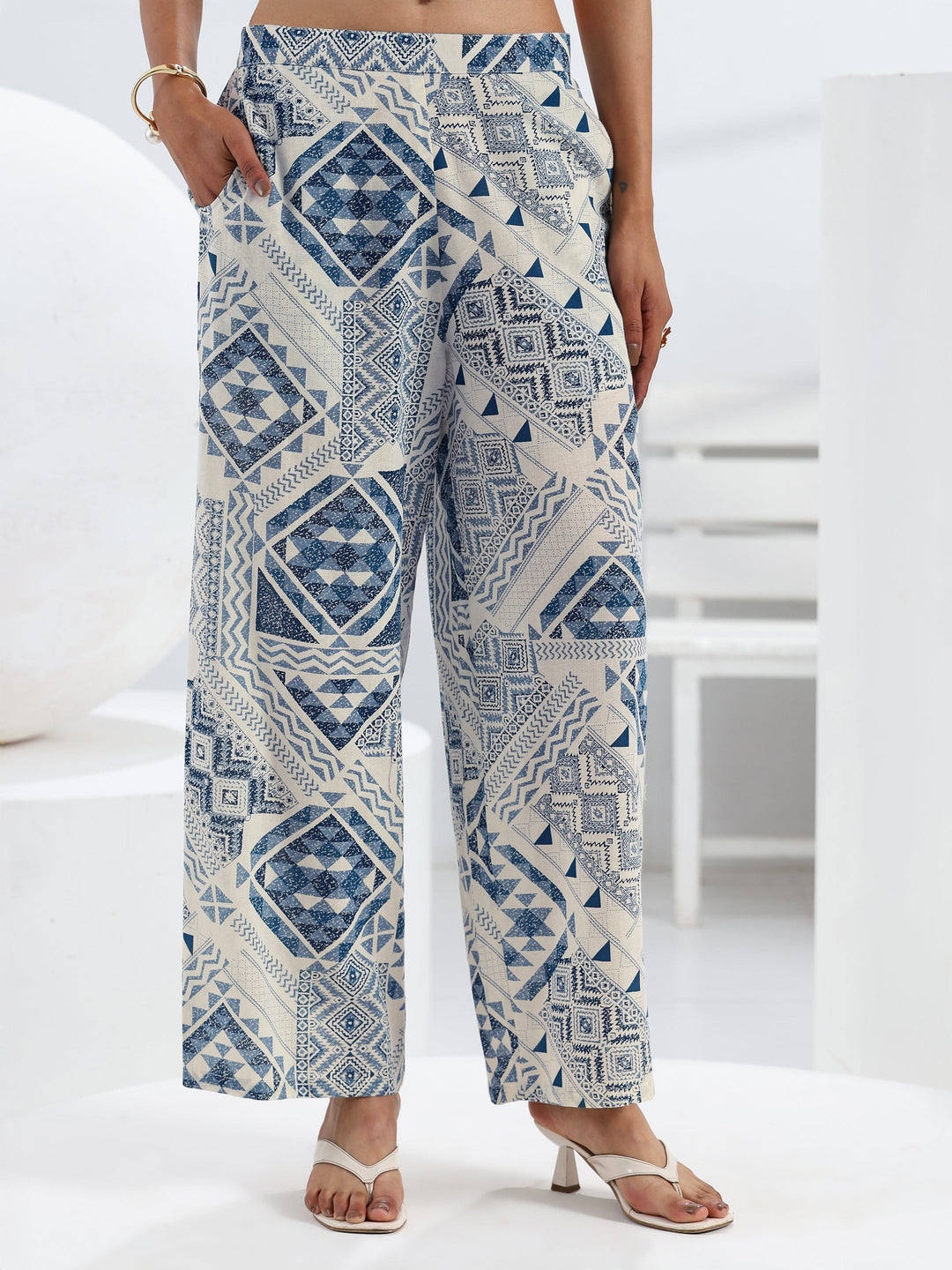  Blue Abstract Printed Cotton Co-Ord Set 