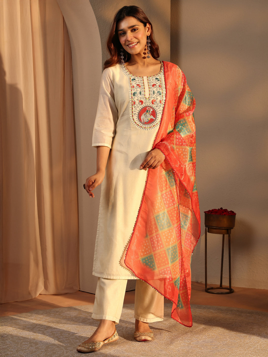 Off White Embroidered Chanderi Silk Straight Suit Set With Dupatta 