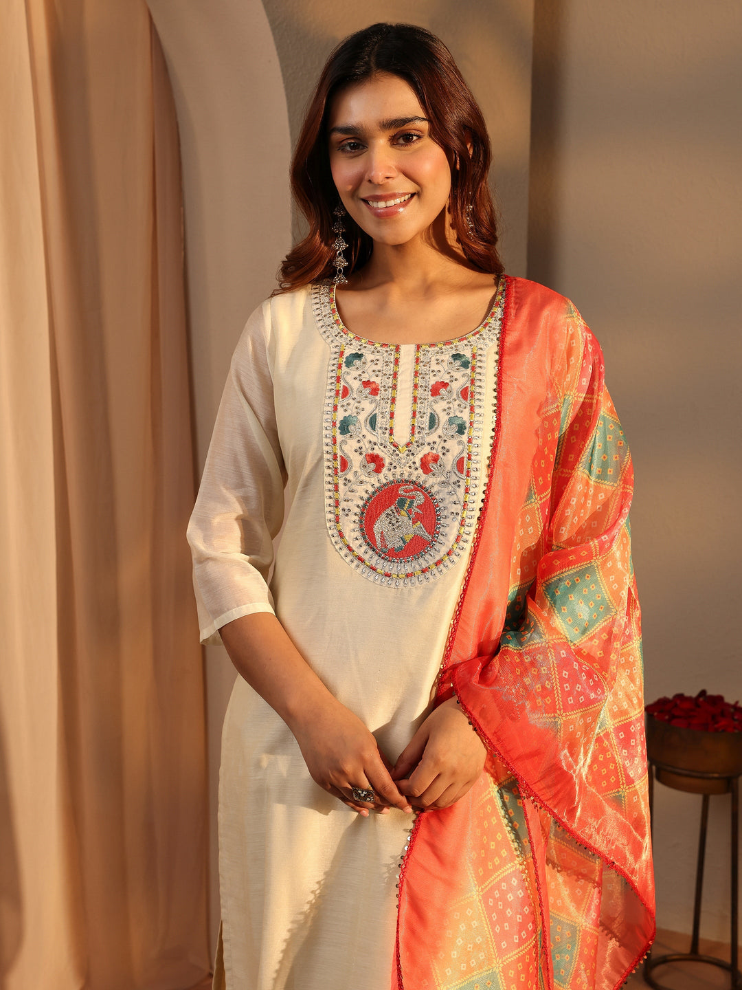  Off White Embroidered Chanderi Silk Straight Suit Set With Dupatta 