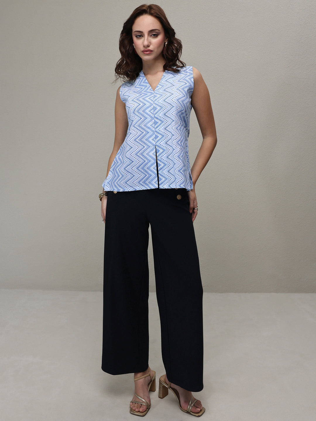  Blue Chevron Printed Cotton Top 