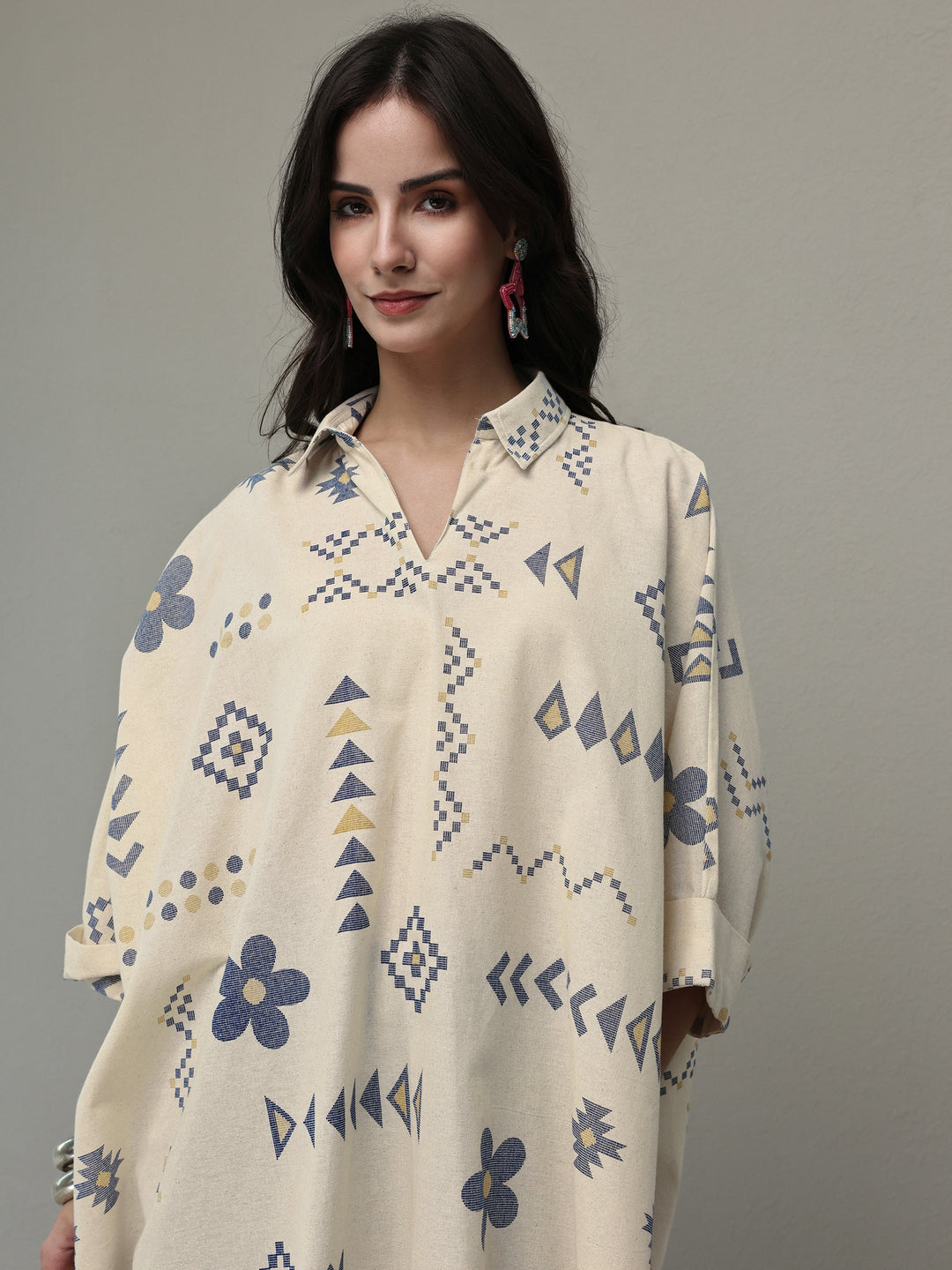  Off White Tribal Printed Cotton A-Line Short Kurti 