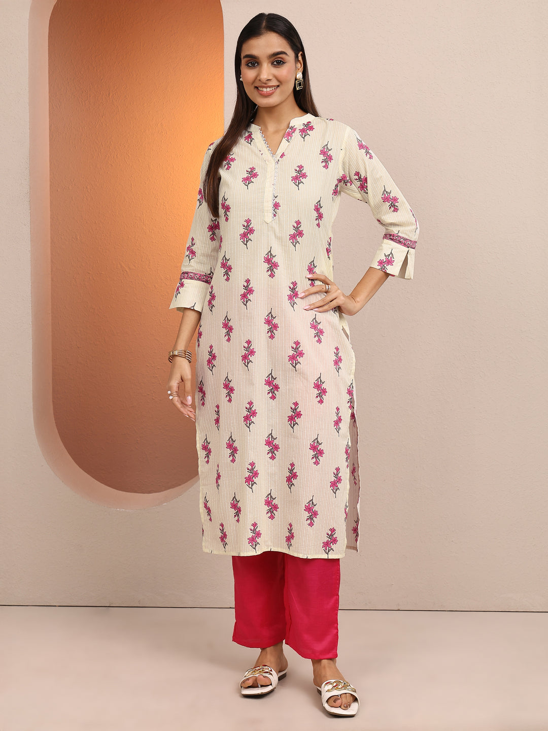  Off White Printed Cotton Straight Kurta 