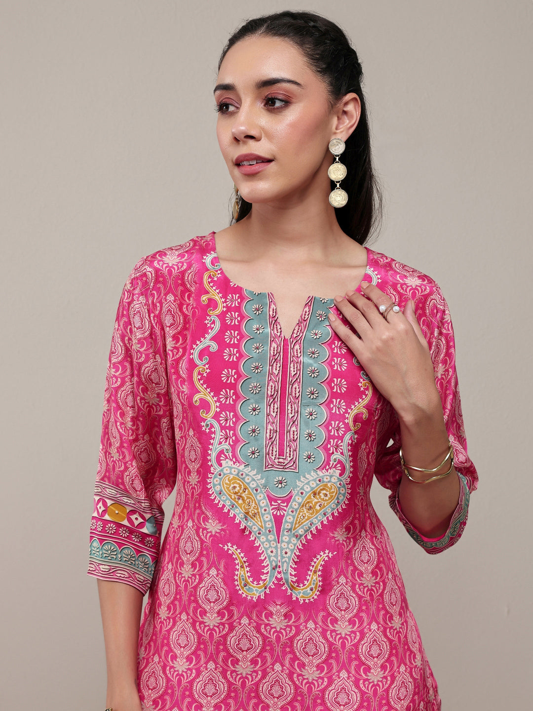  Pink Ethnic Printed Crepe Straight Kurta 