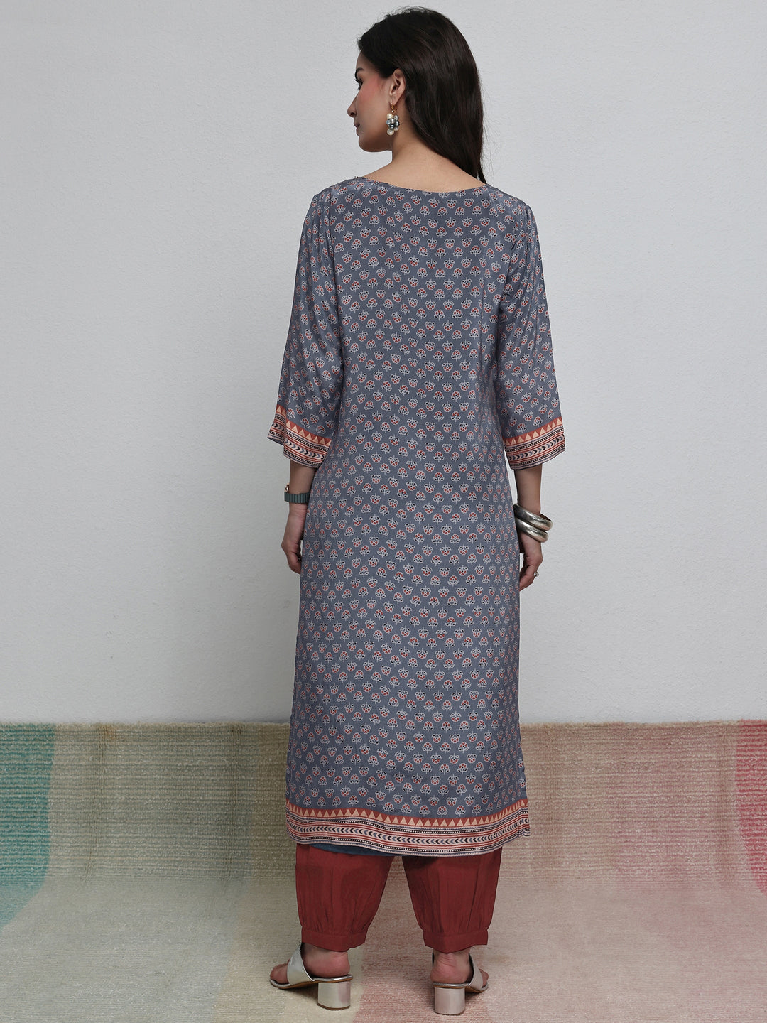  Blue Floral Printed Crepe Straight Kurta 