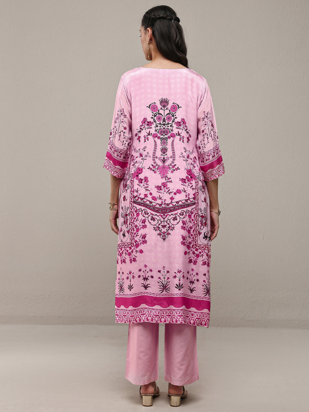  Pink Floral Printed Crepe Straight Kurta 