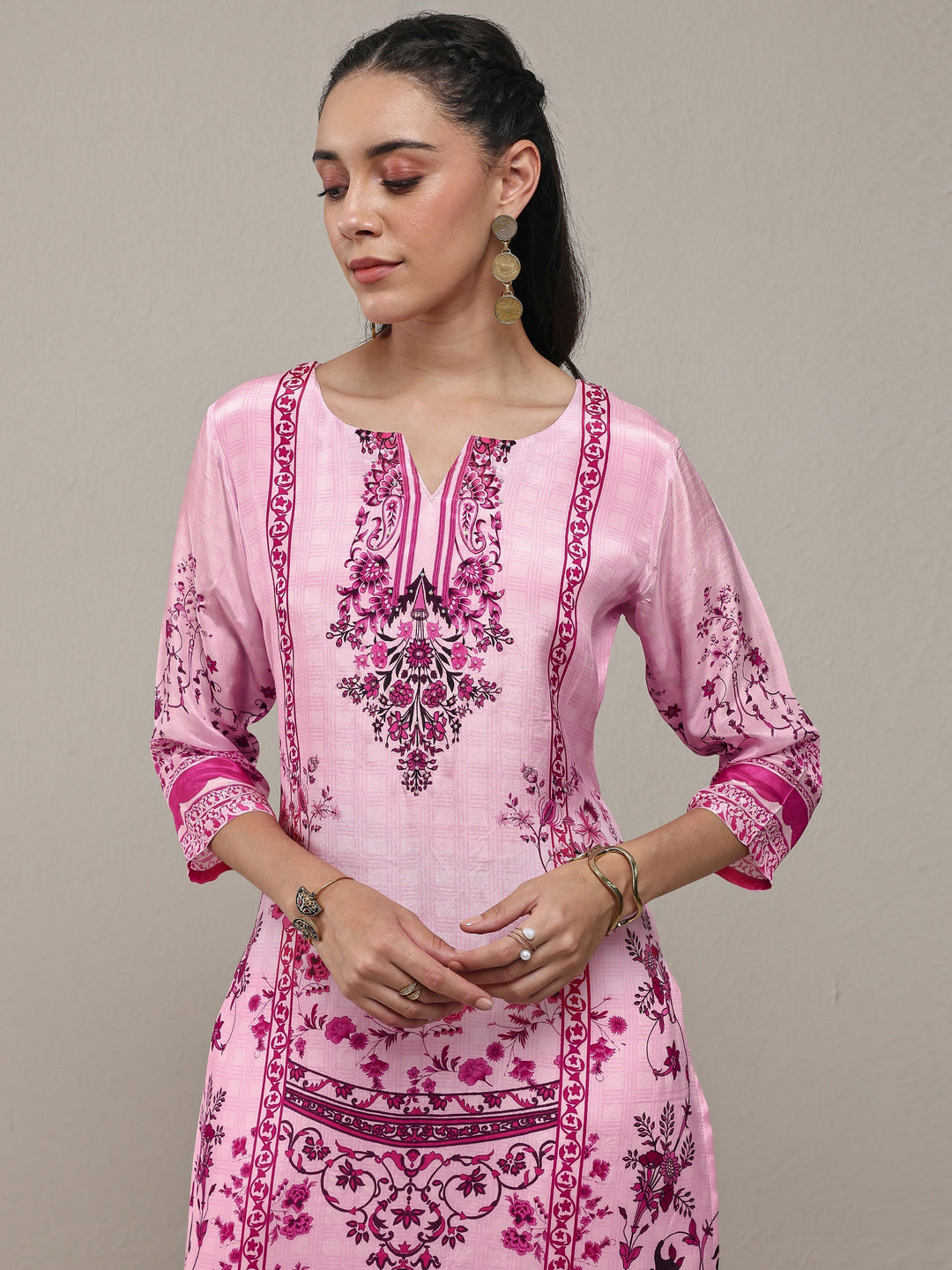  Pink Floral Printed Crepe Straight Kurta 