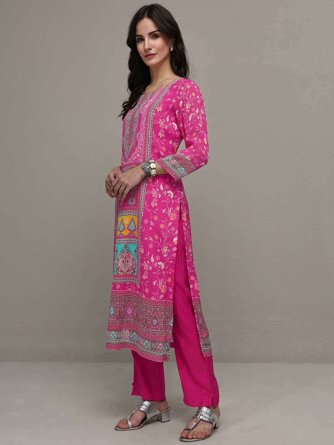  Pink Ethnic Printed Chinon Straight Kurta 