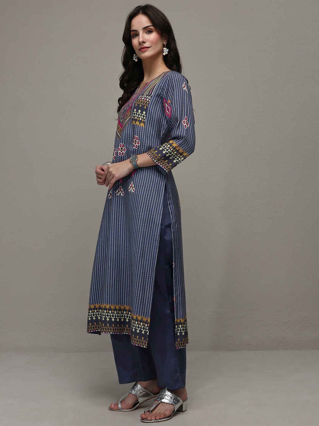  Navy Blue Striped Printed Silk Blend Straight Kurta 