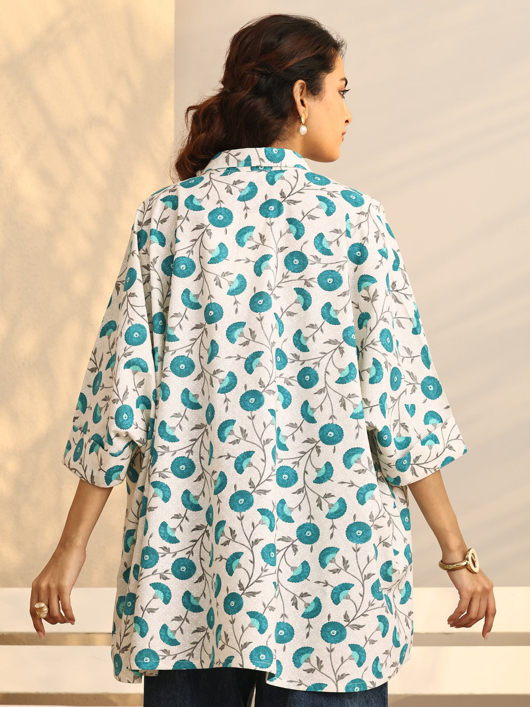  White Floral Printed Cotton Straight Short Kurti 