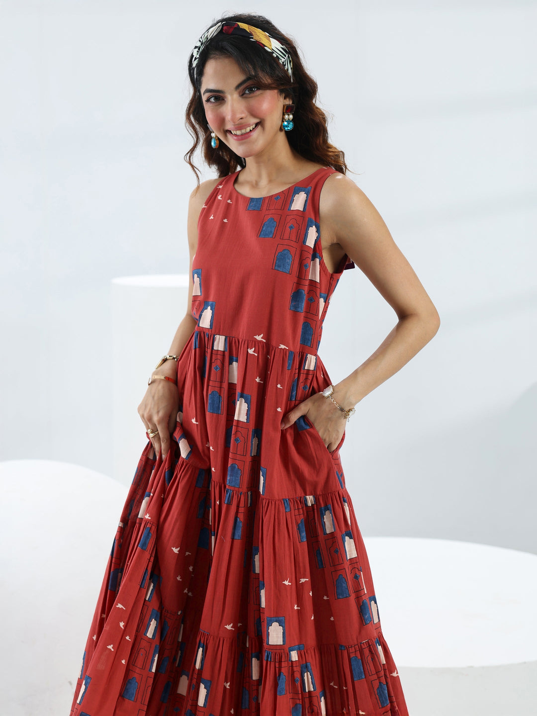  Red Quirky Printed Cotton Fit-And-Flare One-Piece Tiered Dress 