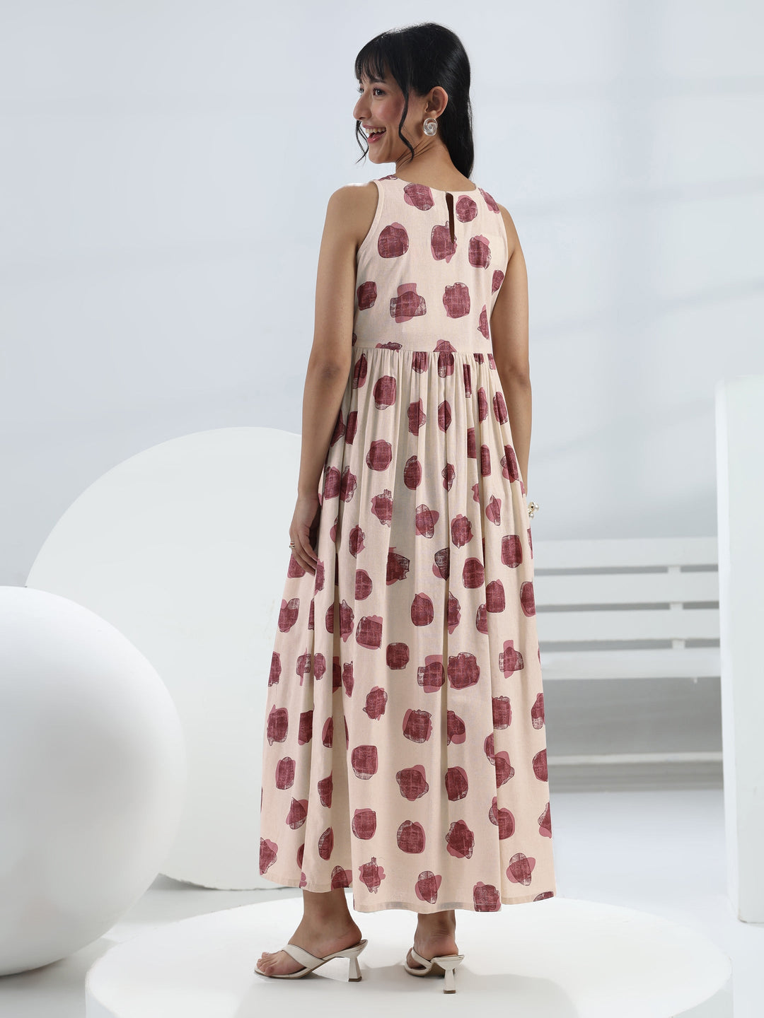  Off-White Abstract Printed Fit-And-Flare Cotton One-Piece Dress 