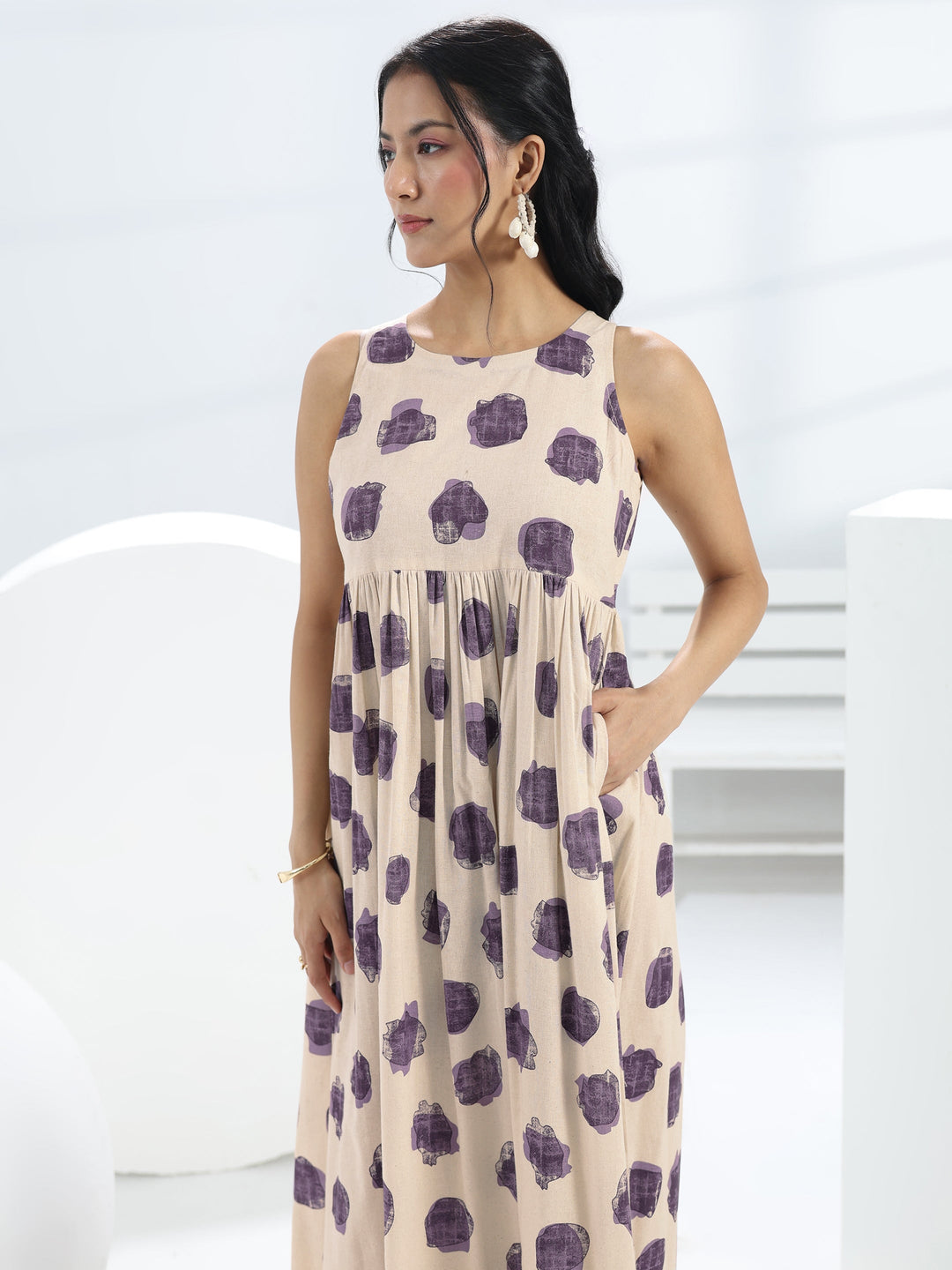  Off-White Abstract Printed A-Line Cotton One-Piece Dress 