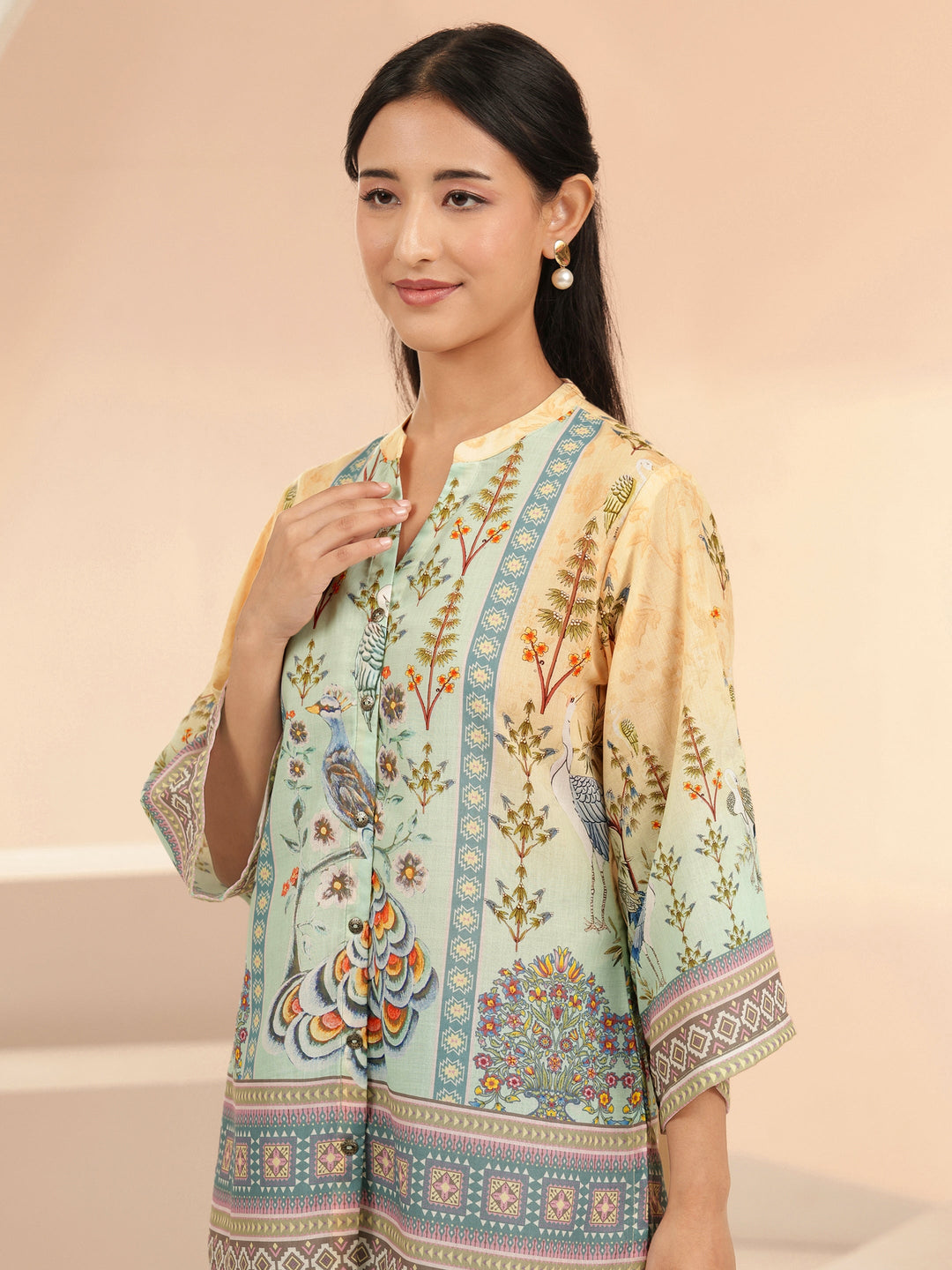  Multi Ethnic Motif Printed Cotton Blend Straight Short Kurti 
