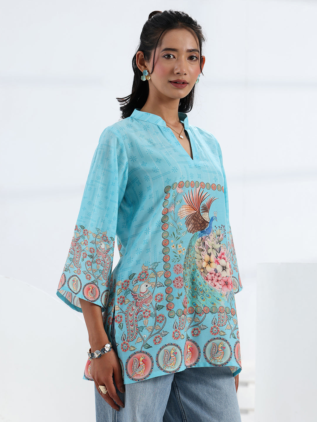  Sky Blue Printed Cotton Blend Straight Short Kurti 