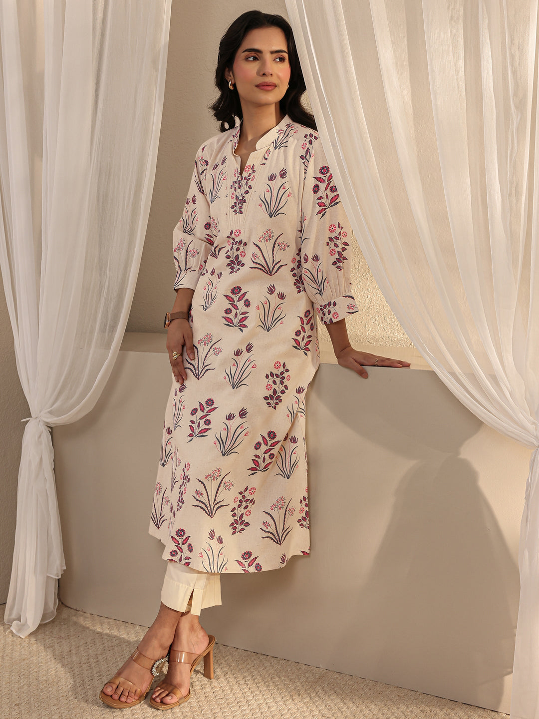  Off White Floral Printed Cotton A-Line Kurta 