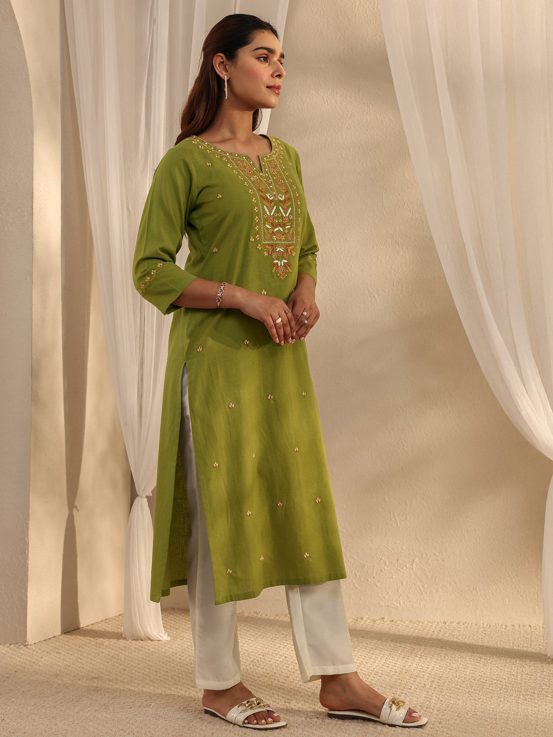  Green Ethnic Motif Embroidered Cotton Straight Kurta 