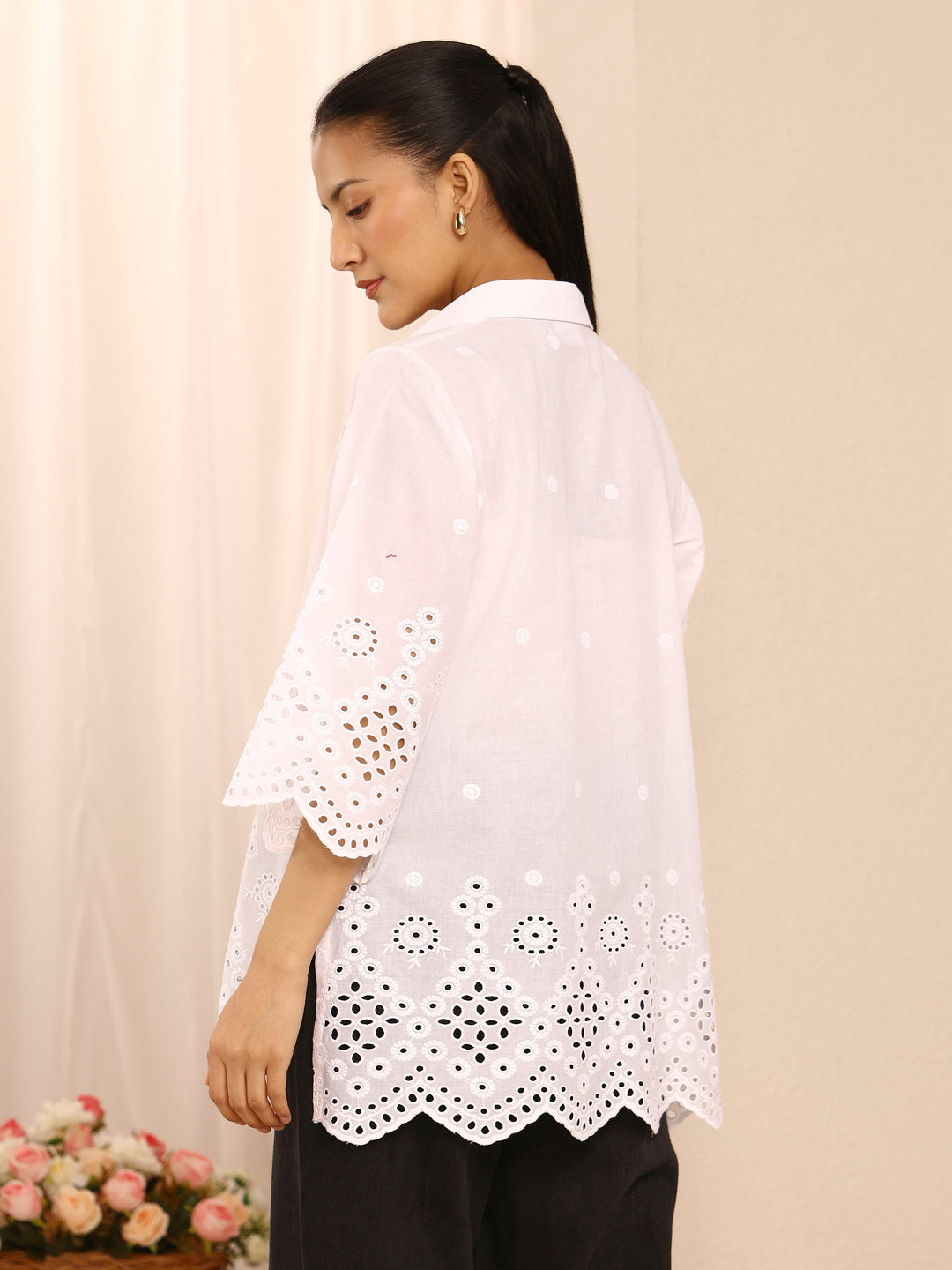  White Ethnic Motifs Embroidered Cotton Blend Straight Short Kurti 