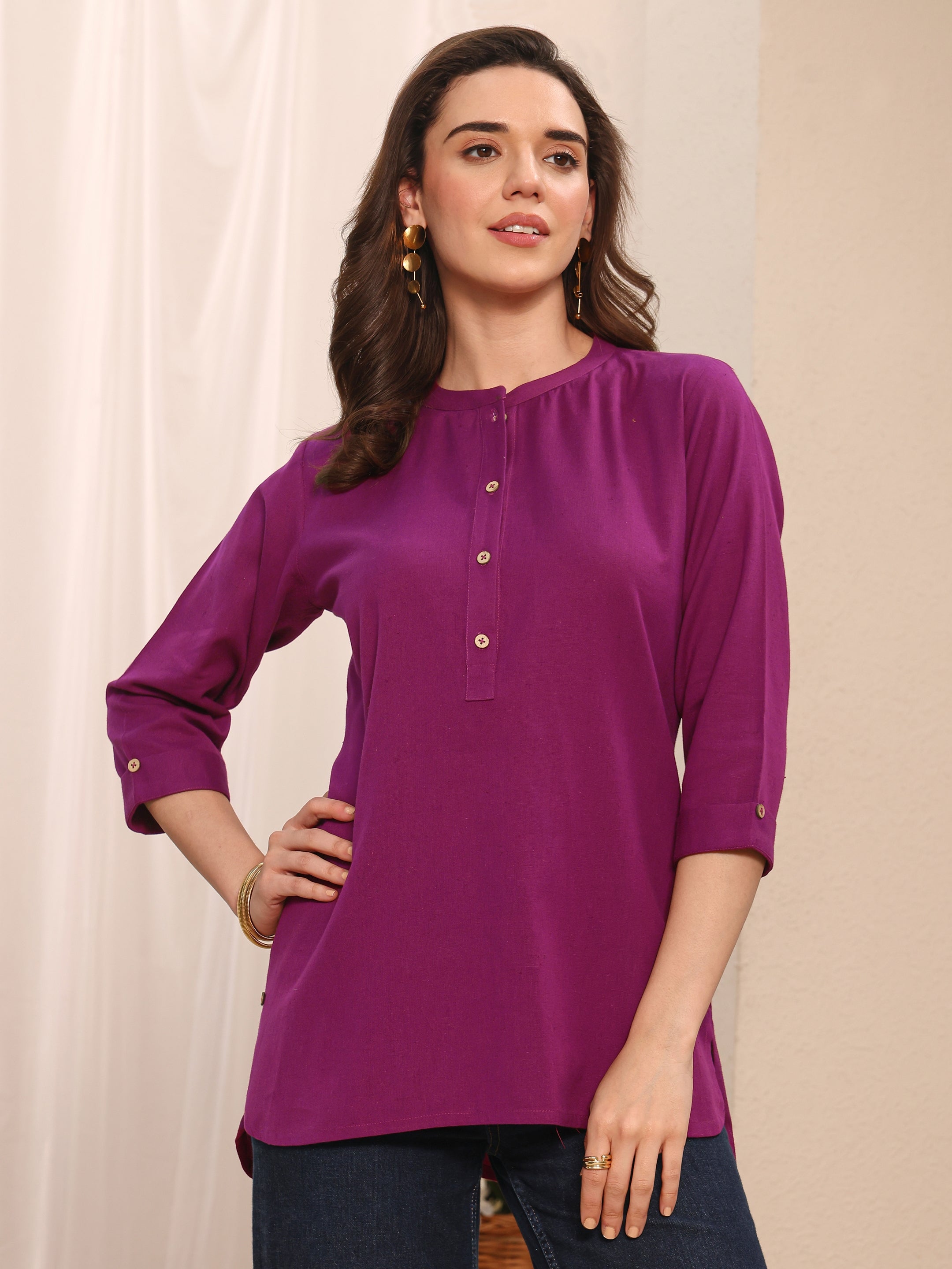 libas Burgundy Solid Solid Cotton Straight Short Kurti-picture-13