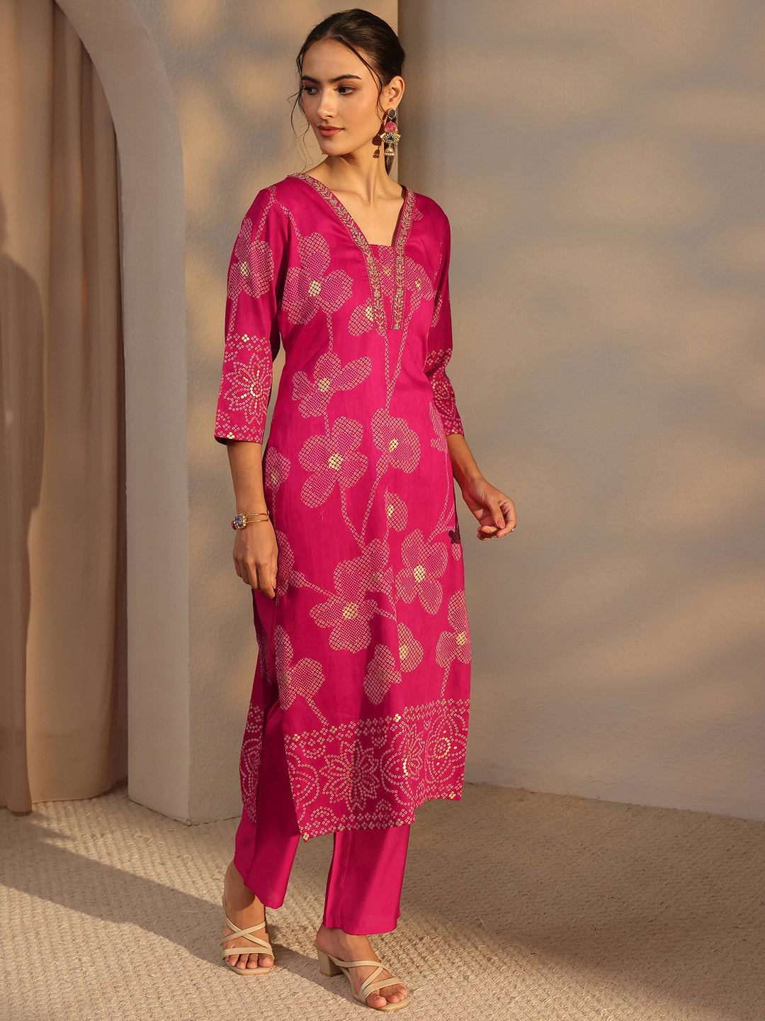  Pink Bandhani Printed Cotton Straight Kurta 
