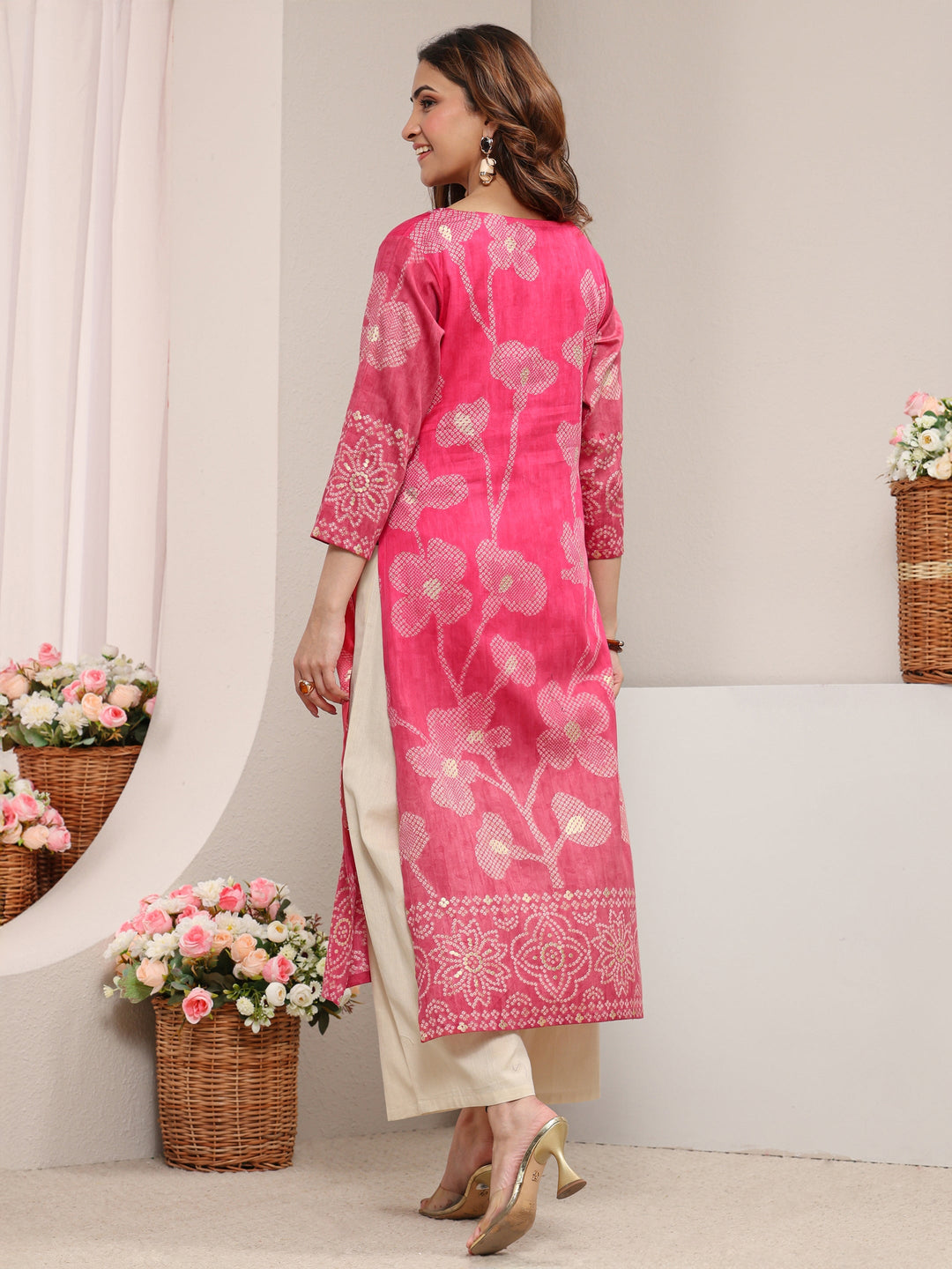 Pink Floral Printed Cotton Straight Kurta 
