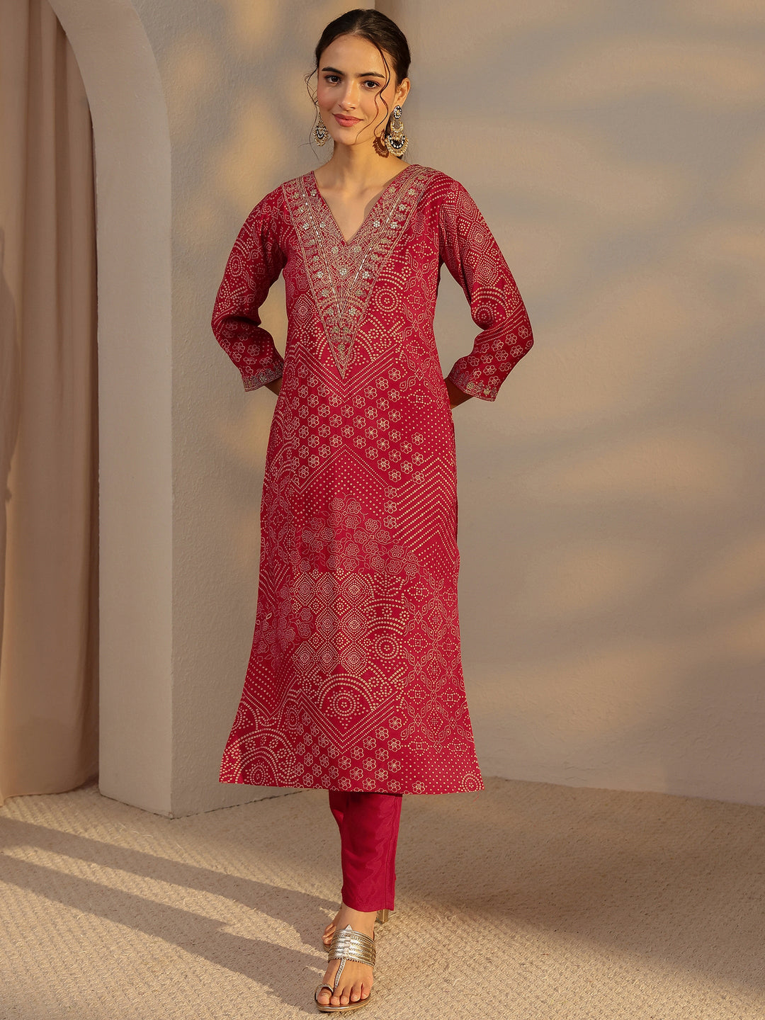  Red Bandhani Printed Silk Blend Straight Kurta 